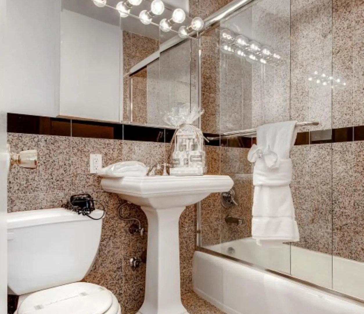 Apartmán Olympia House New York 0*,